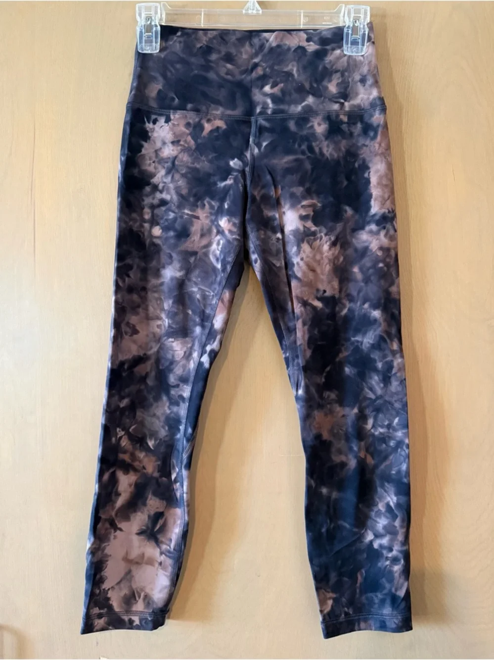 Lululemon Align High Rise Leggings 23in Size 6 - Picture 3 of 4